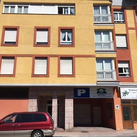 Apartamento Delia Onís 外观 照片